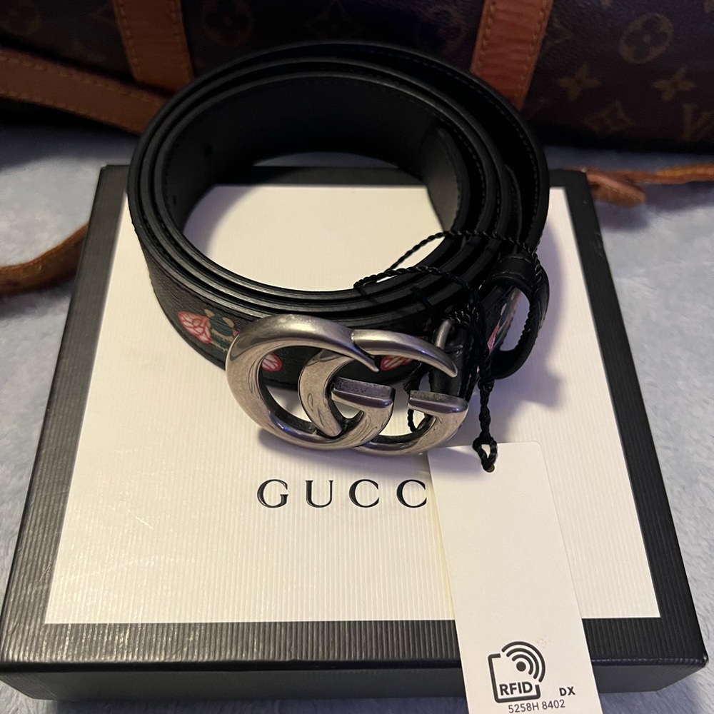 GG Marmont 414516 thin belt with bees  Size 95-38